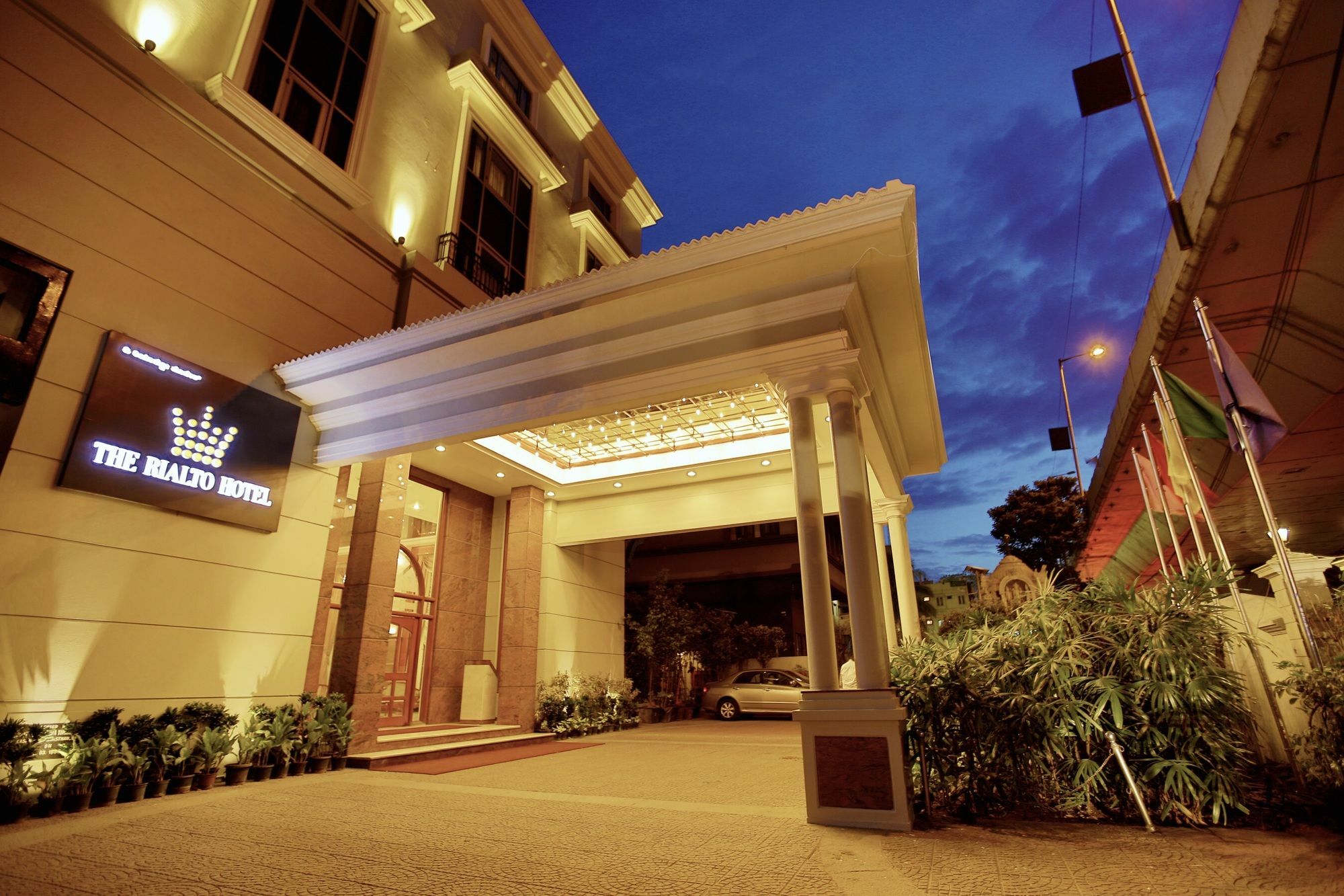 The Rialto Hotel Bangalore Exterior photo